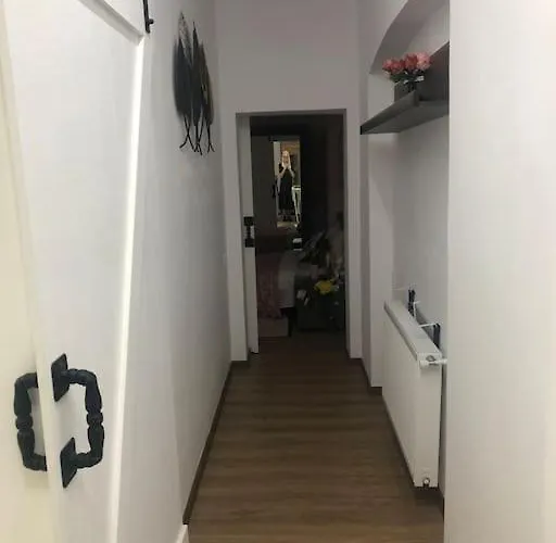 Dumbrava Rosie - Ultracentral Historical * Bucureşti